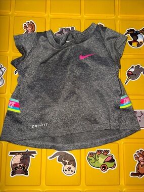 Nike Gray Girls' Dri-FIT Tee with Pink Swoosh and Color Stripe